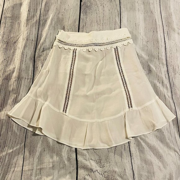 For Love and Lemons Crochet Mini Skirt Size XS NWT! - Picture 8 of 10